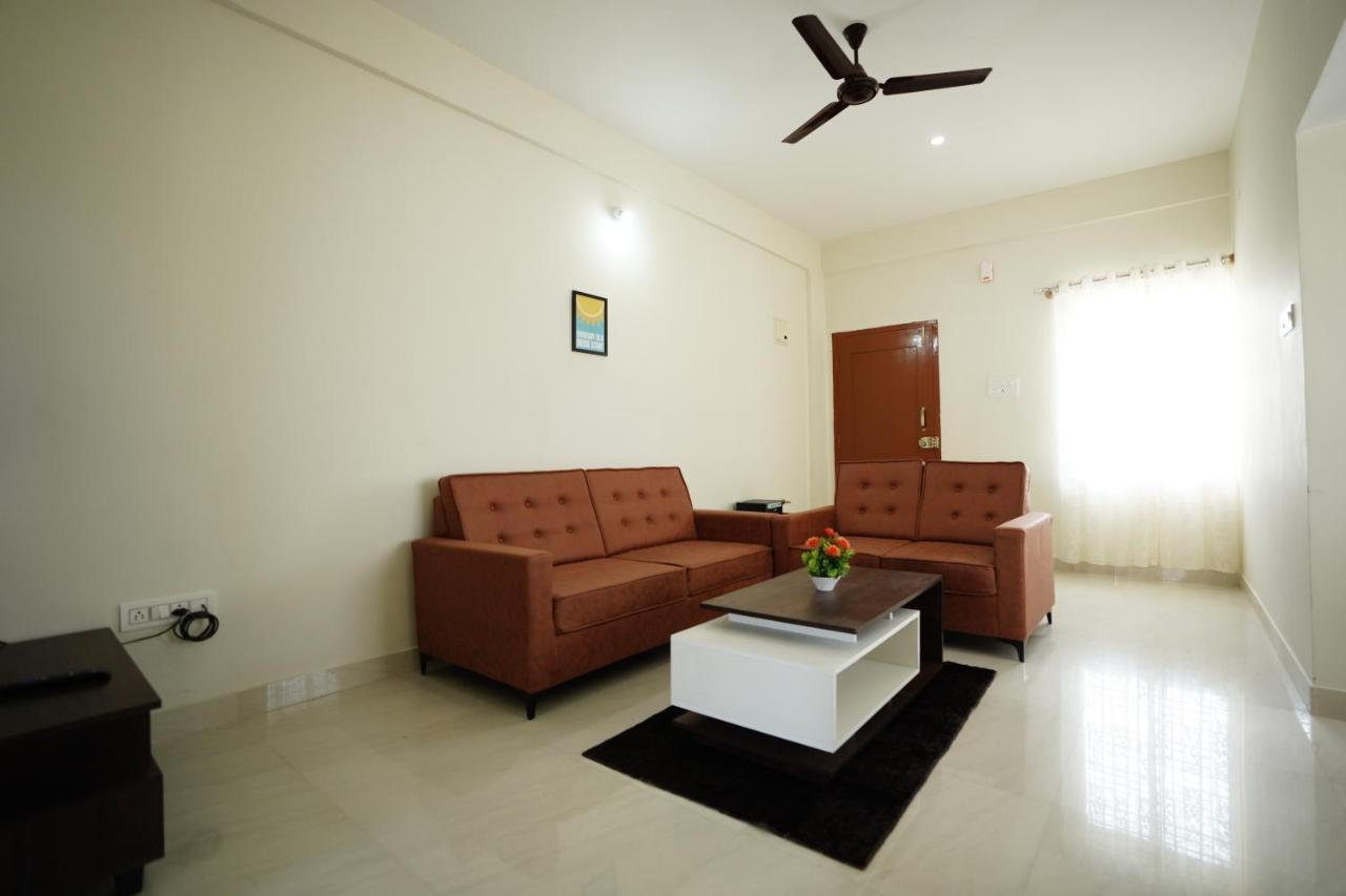 Castle Suites By Haven Homes, Kempegowda International Airport Road バンガロール エクステリア 写真